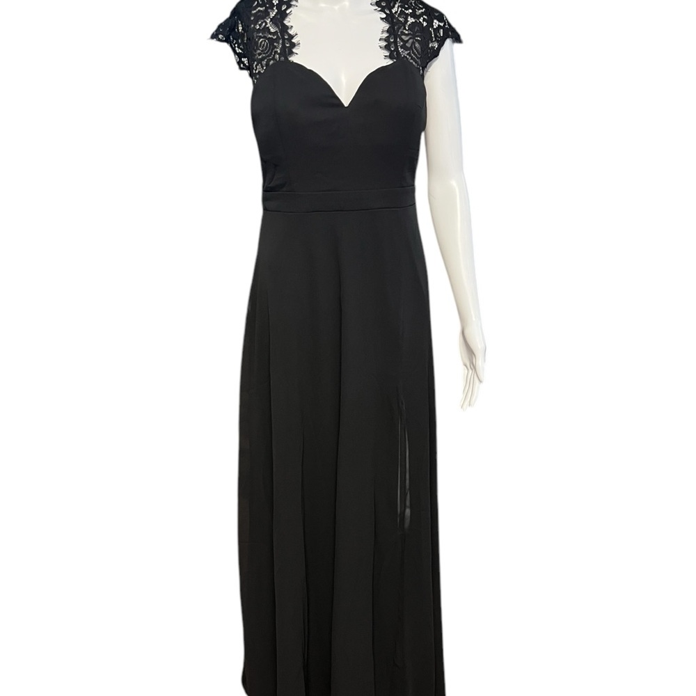 Lulu's NWOT Women’s Black Lace Sweetheart Maxi Gown Sz. MD